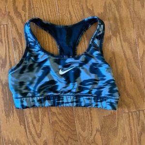 Nike Dri-fit sports bra